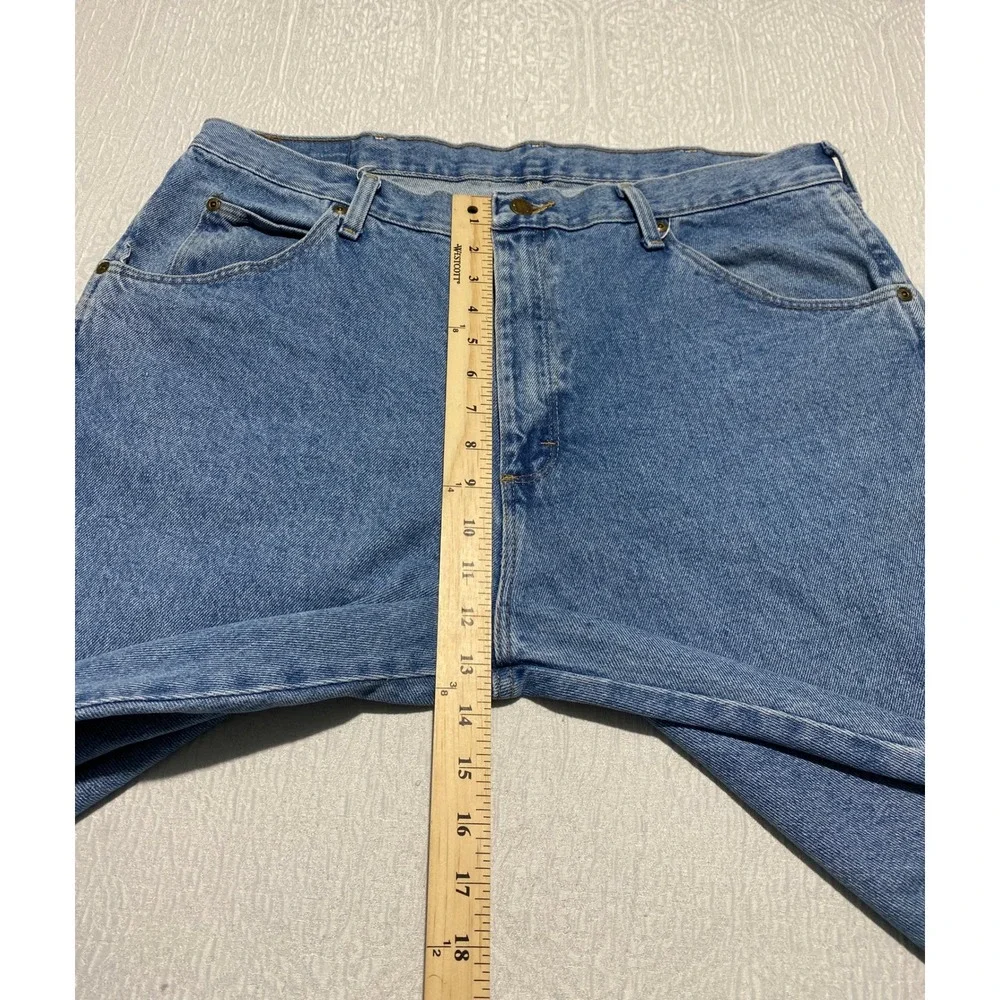 Wrangler Mens Regular Fit Straight Leg Jeans 38x32 Medium Wash Blue 965TPSL‎